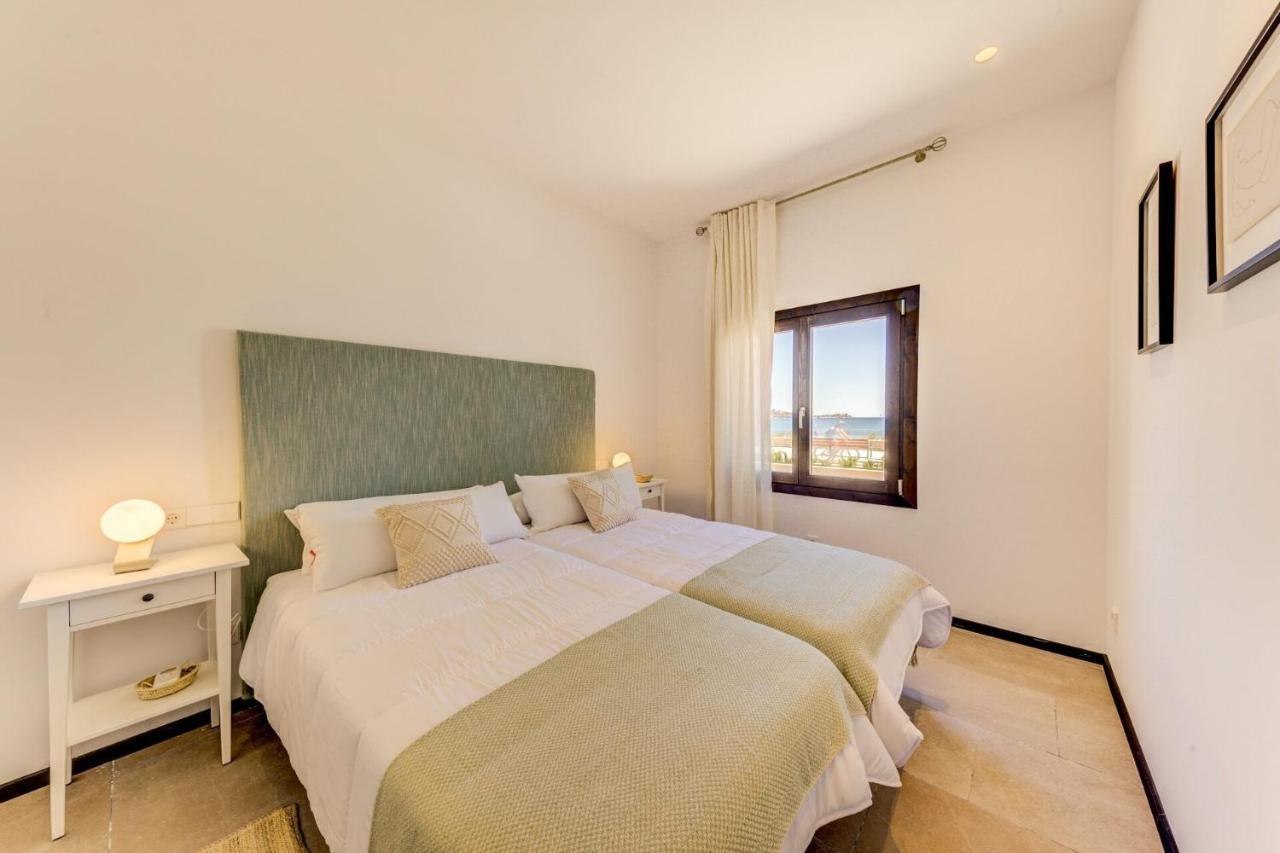 Beach Villa Silver By Sealand Villas Port de Pollenca Exterior photo